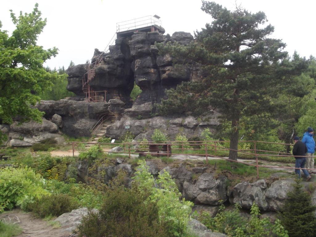 Hotel Zum Hecht Herrnhut Zewnętrze zdjęcie